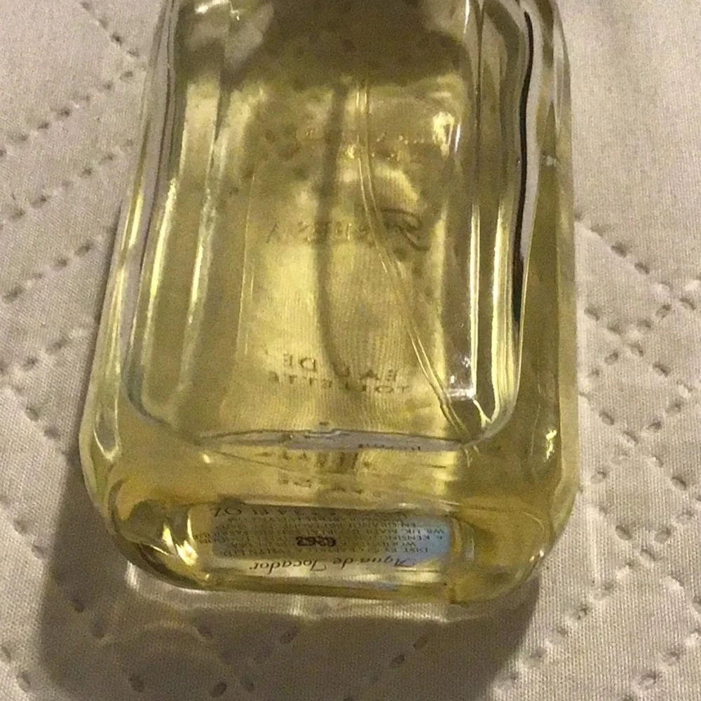 Crabtree & Evelyn Freesia Setting Spray - Silver and Yellow